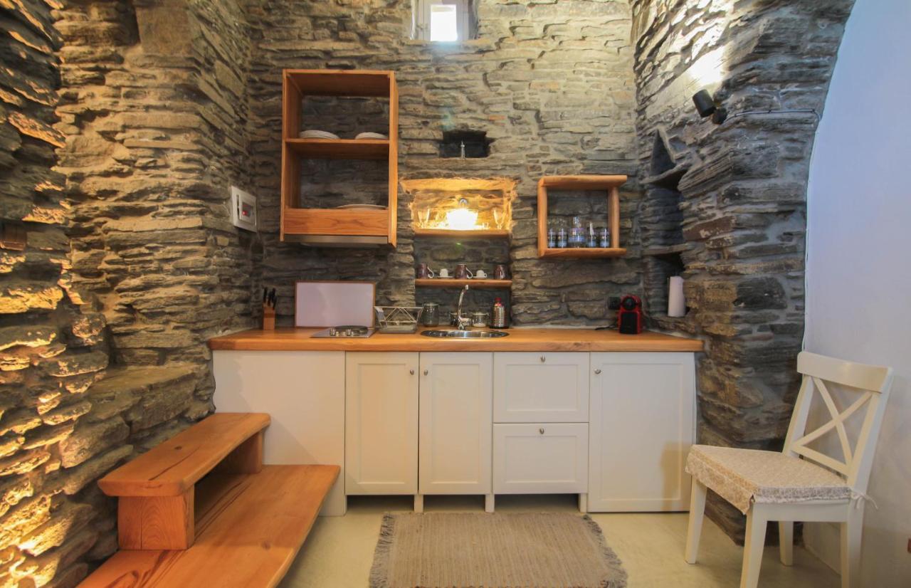 Tinos Pigeon House By Tinoshost Tzados Exterior foto